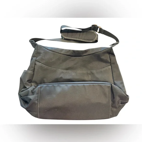 JJ Cole Metra Diaper Bag in the "Black Stitch" design #D - Picture 4 of 7